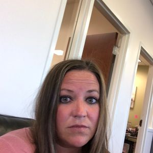 Meet your Posher, Korbi